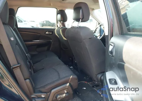 2015 Dodge Journey Sxt z USA, uszkodzony, nr VIN 3C4PDCBG8FT686105